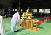 稼動安全祈願祭及び第二期工事安全祈願祭を催しました。(1)