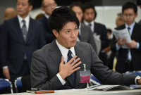 全国プレゼンコンテストで清水さんが優勝しました。(1)