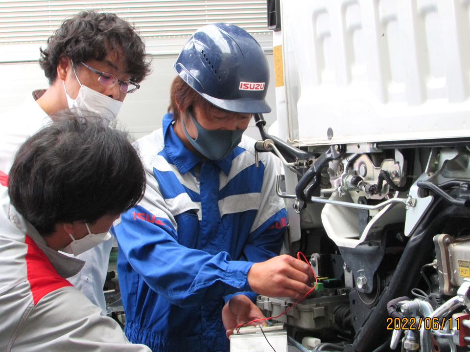 社内サービス部品技能コンテスト(1)